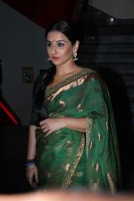 Vidya Balan, Raima Sen at Parineeta screening in PVR, Mumbai on 30th March 2012 (20).JPG